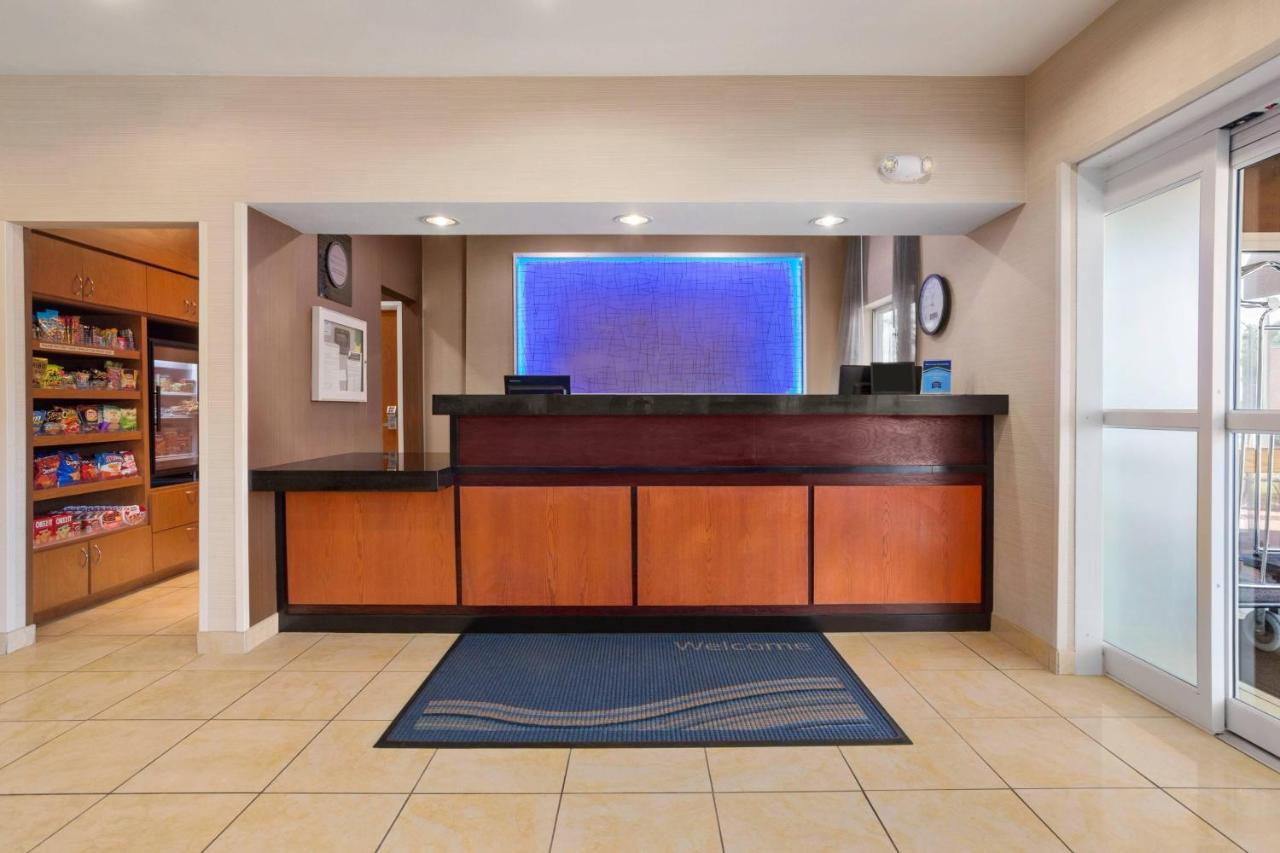 Fairfield & By Marriott Norman