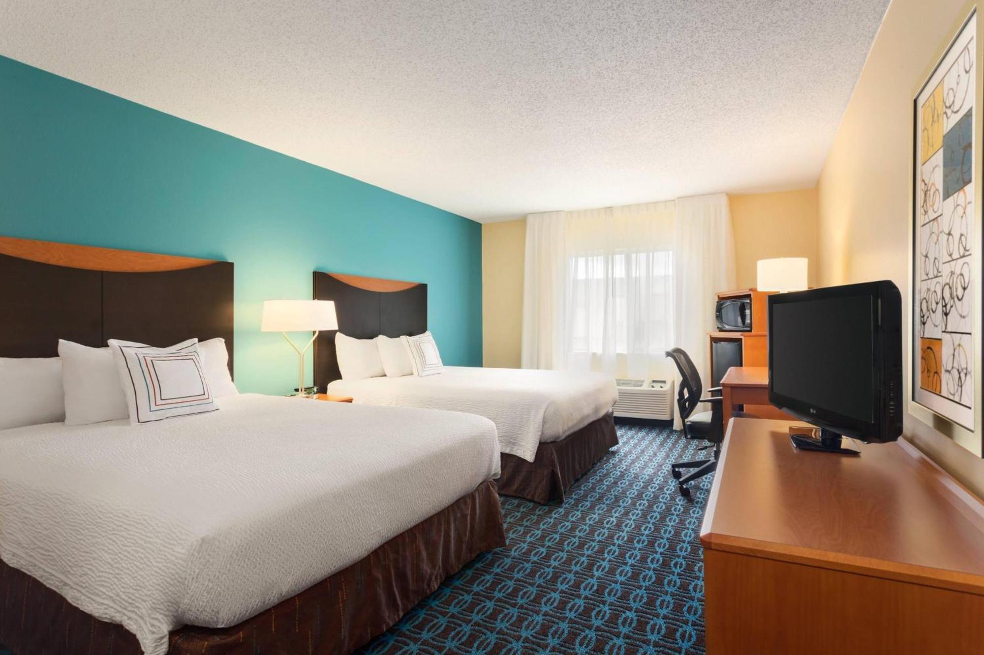 Fairfield & By Marriott