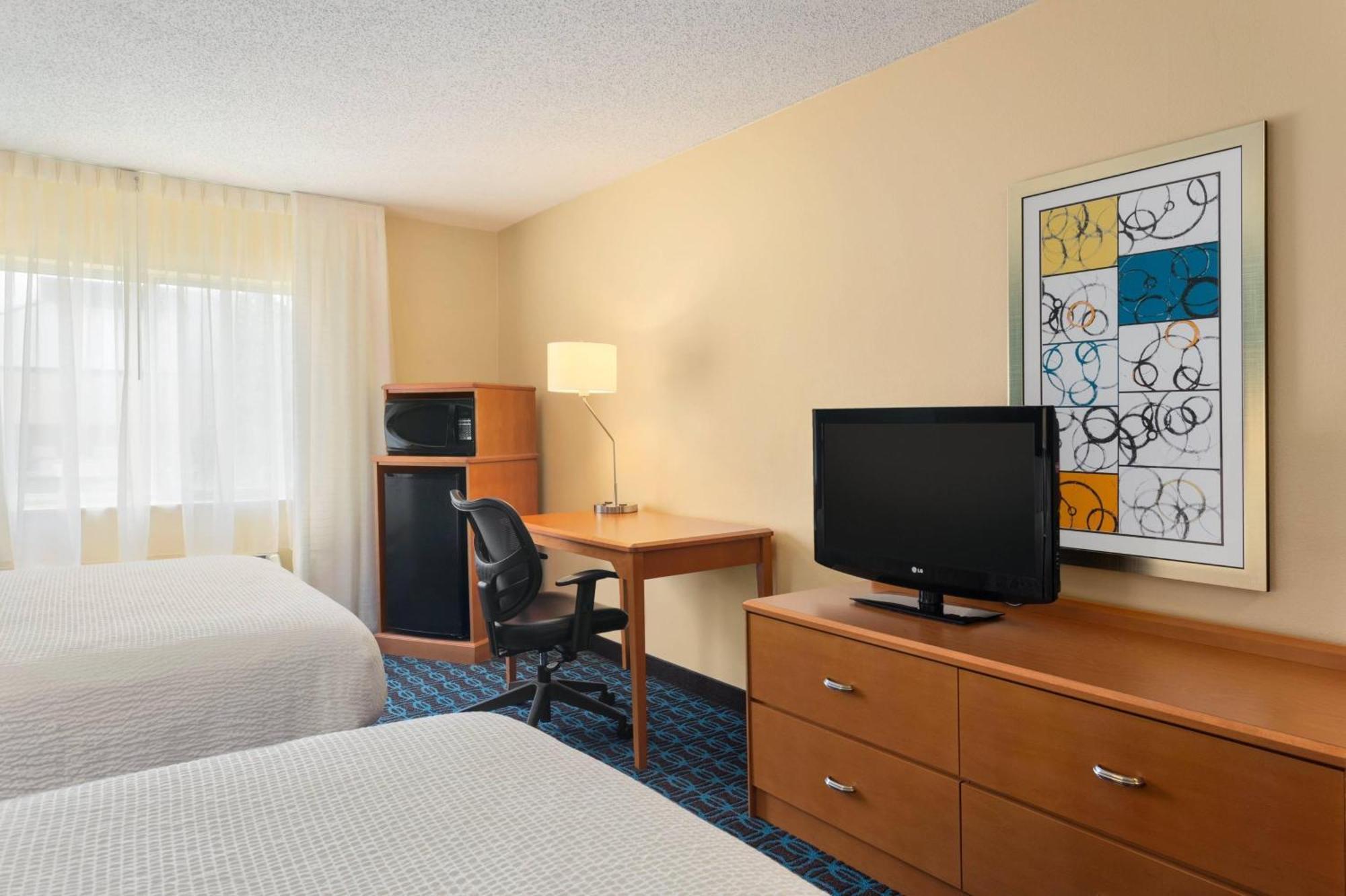 Fairfield & By Marriott Hotel 3*