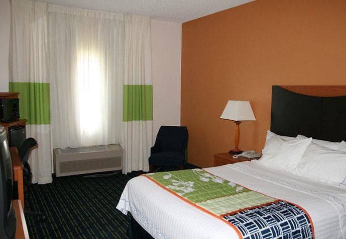 Fairfield & By Marriott 3* Norman