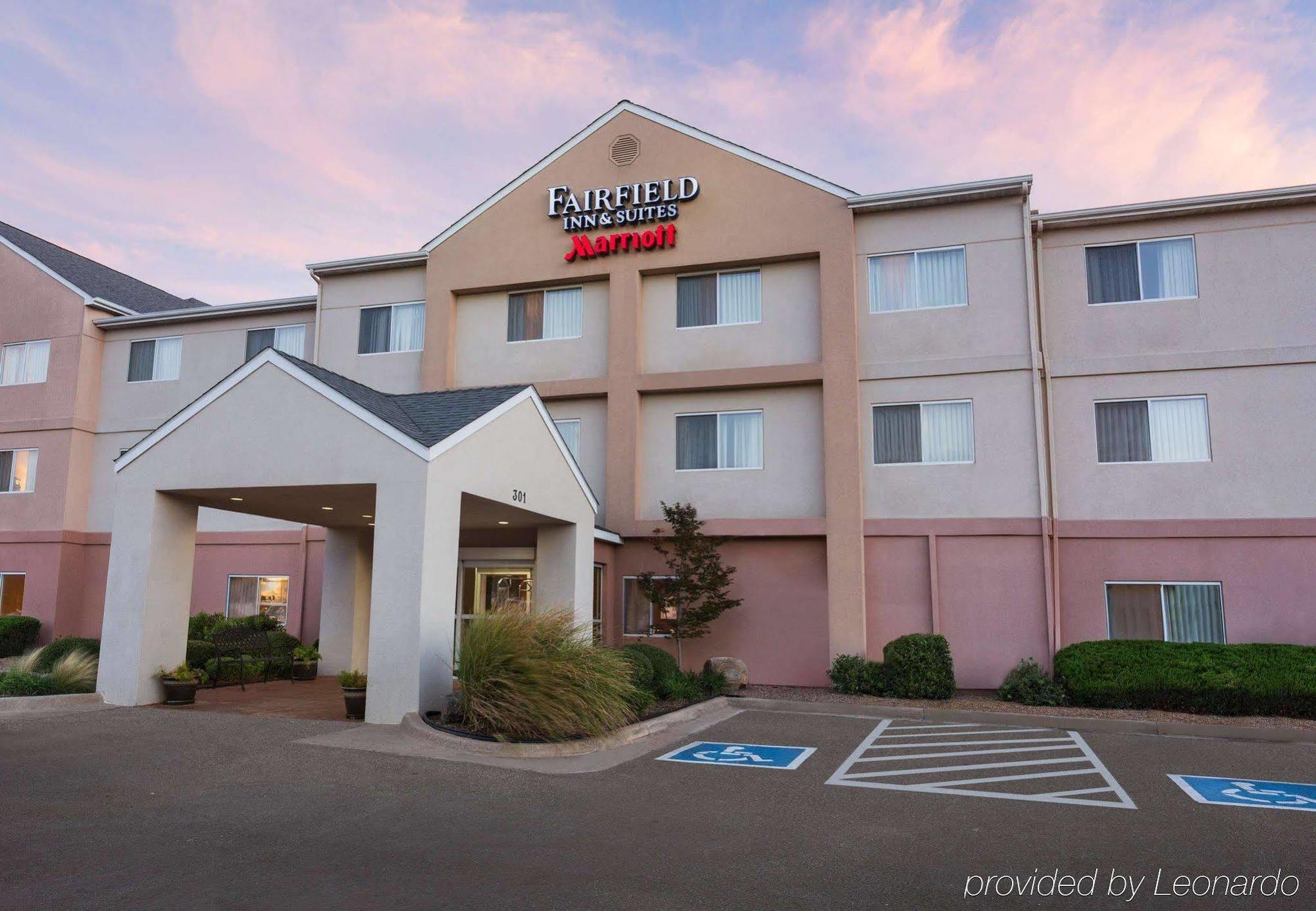 Hotel Fairfield & By Marriott