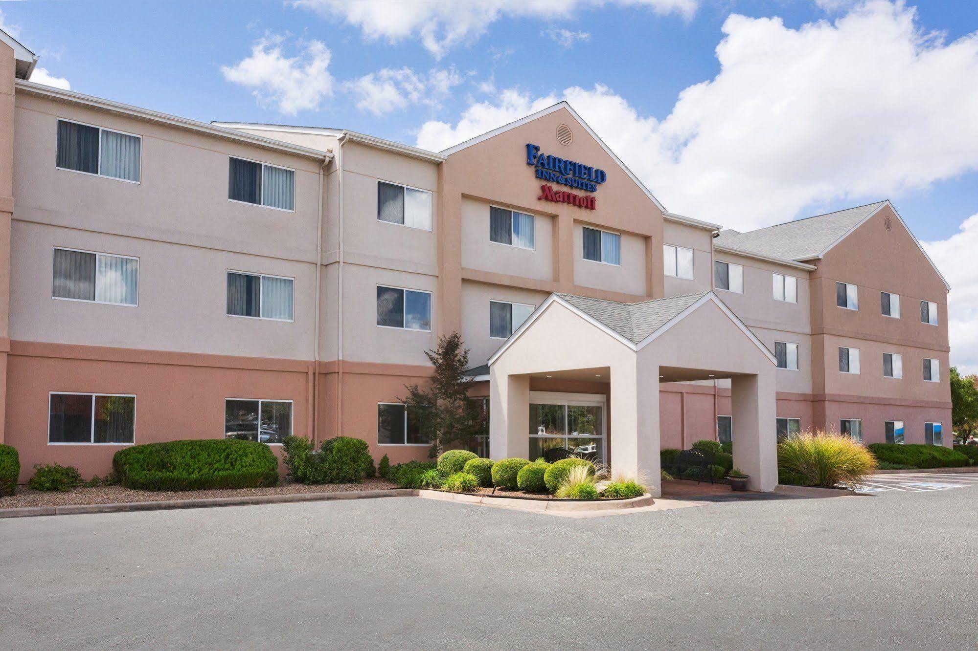 Hotel Fairfield & By Marriott Norman